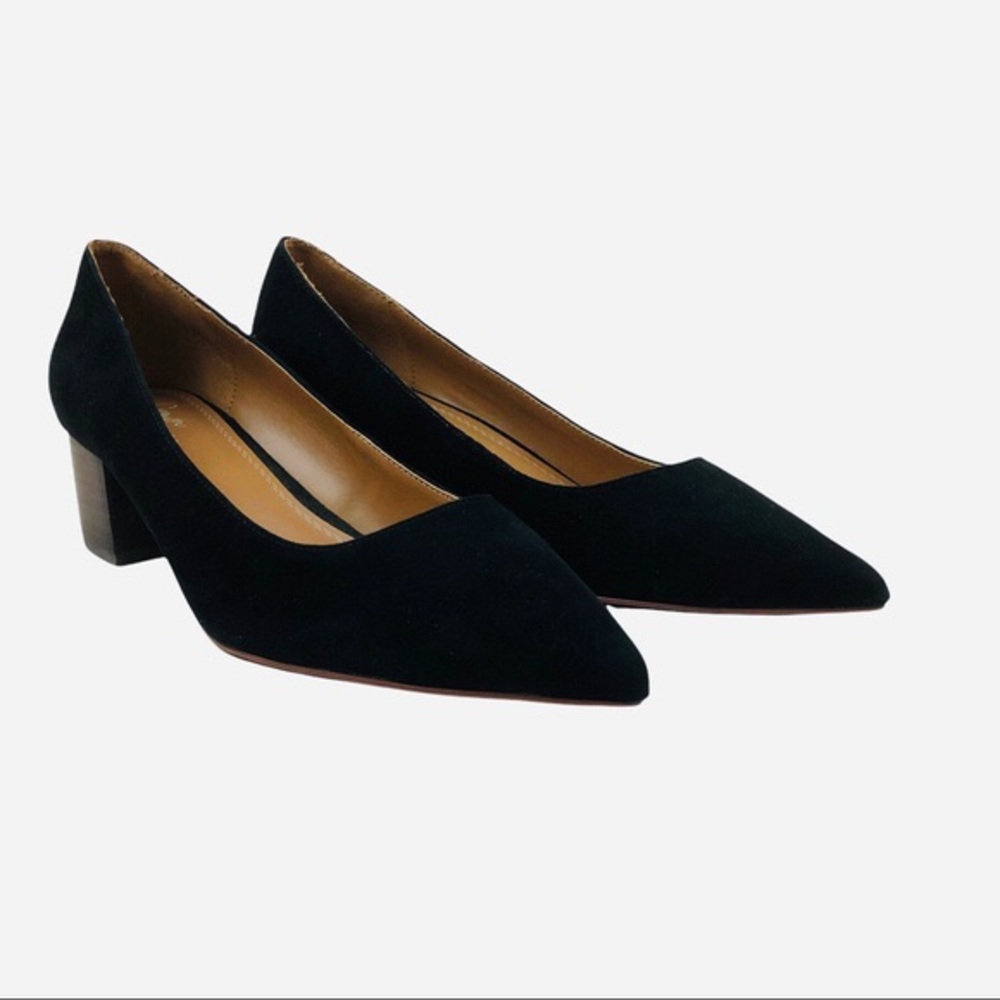 Crown Vintage Juryan Pump